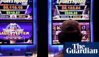 More than 500 new poker machines installed in NSW despite Chris Minns promising to slash numbers