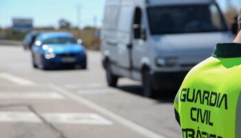 Muere un anciano atropellado por un camión en Níjar (Almería)