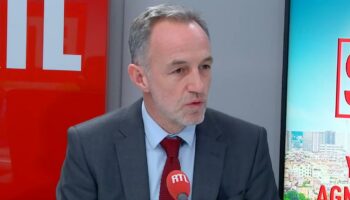 Municipales 2026 : Emmanuel Grégoire «regrette» que son concurrent Rémi Féraud soit «l’instrument d’une vengeance d’Anne Hidalgo»