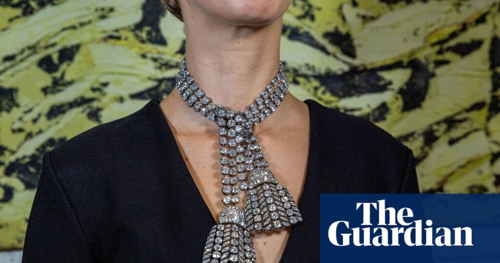 Mysterious 300 carat diamond necklace fetches $4.8m in Geneva auction