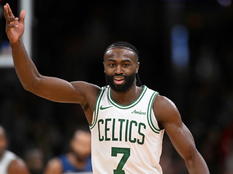 NBA: Boston domine Minnesota, Butler brille avec Miami