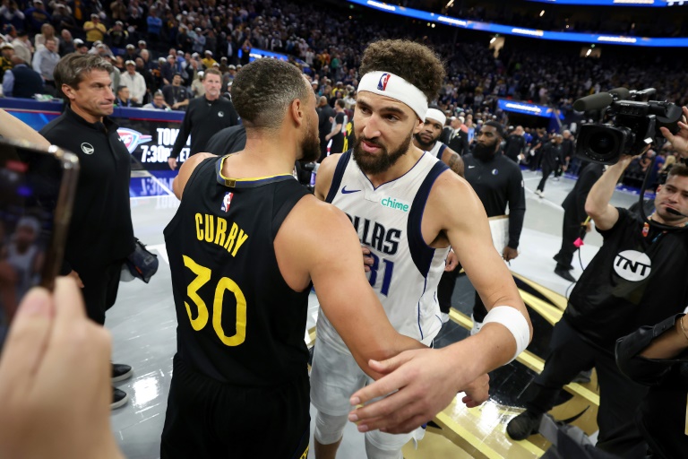 NBA: Curry gâche la fête de Thompson, retour perdant d'Embiid