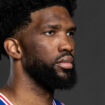 NBA : Joel Embiid suspendu trois matchs pour avoir « bousculé » un journaliste