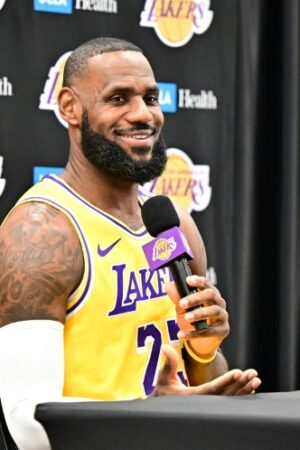 NBA: LeBron James quitte temporairement les réseaux sociaux