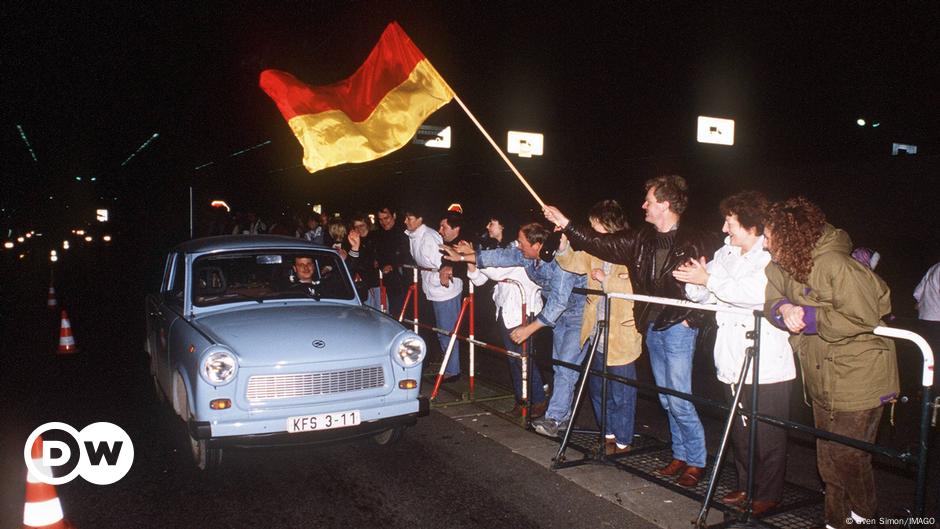 News Kompakt: 35 Jahre friedliche Revolution und Mauerfall