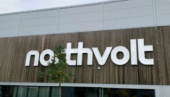 Northvolt, géant des batteries électriques, se déclare en faillite