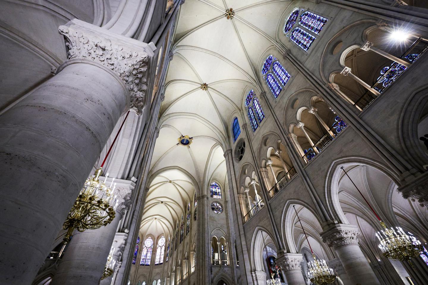 Notre-Dame de Paris : les premières images de l’intérieur de la cathédrale restaurée