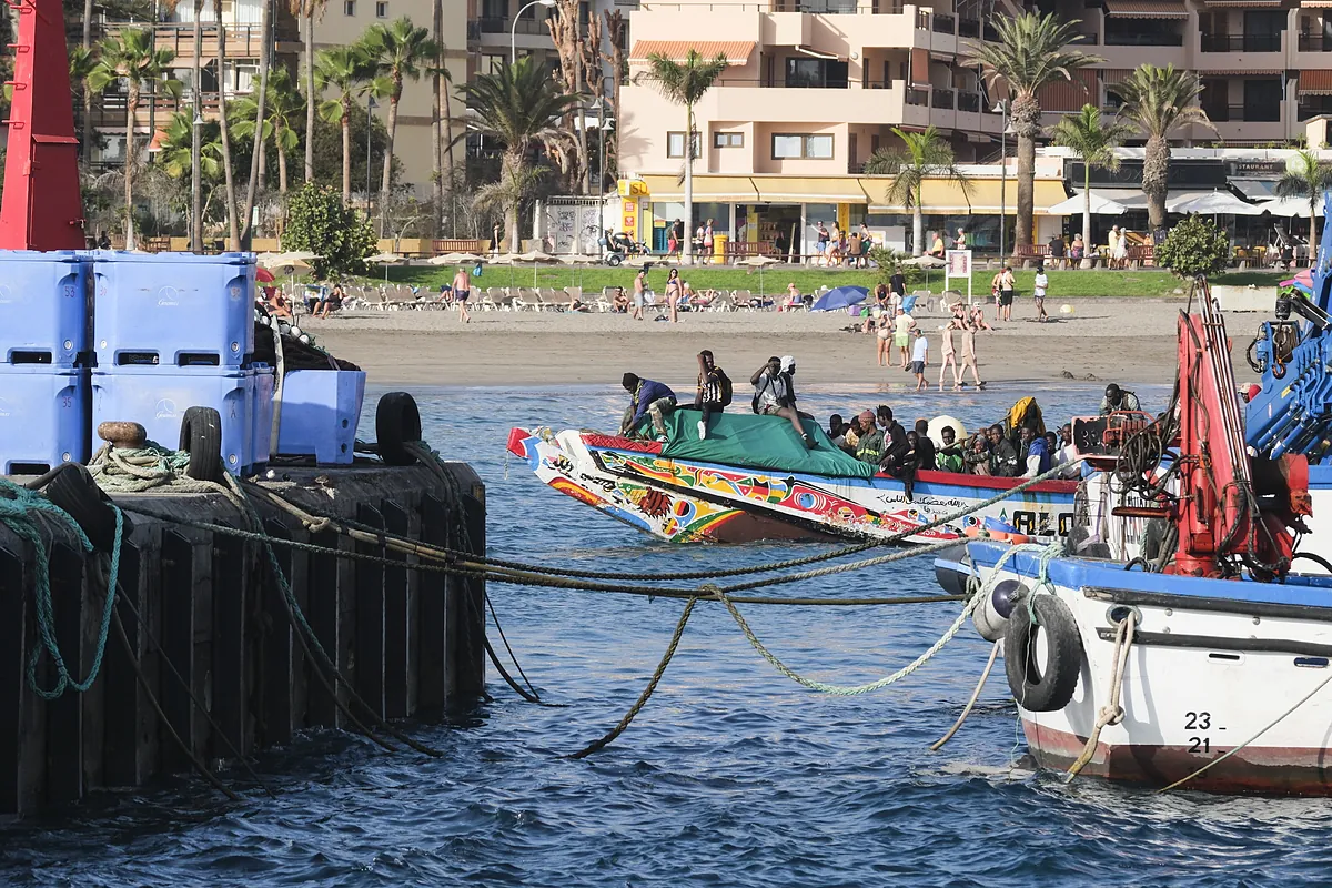 Nuevo récord en inmigración: noviembre se convierte en la quincena con más llegadas irregulares a Canarias de 2024