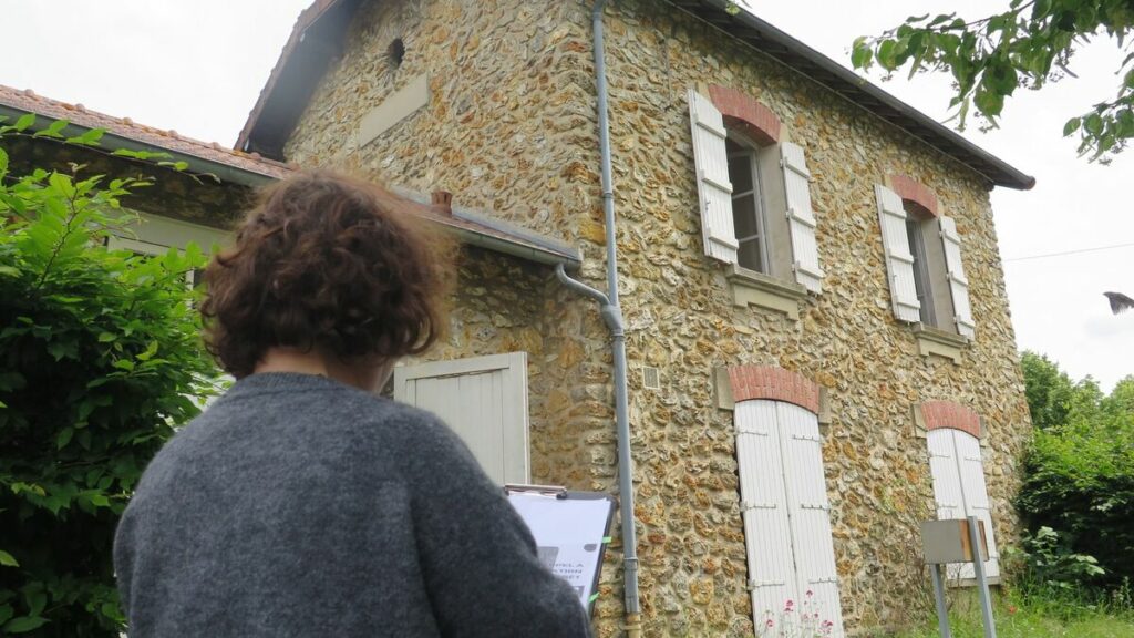 Pourquoi les villes d’Île-de-France vendent leur patrimoine immobilier