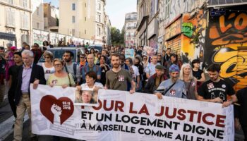 Procès de la rue d’Aubagne : des Marseillais réclament « justice et un logement digne »