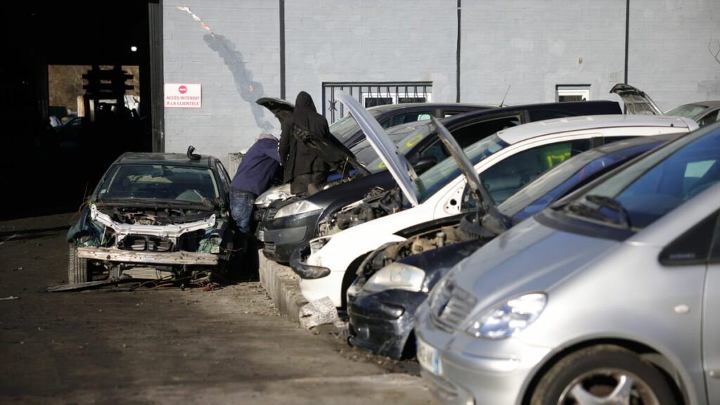 Procès des épaves roulantes en Essonne : sans « tricherie », réparer n’est pas rentable, affirme un expert