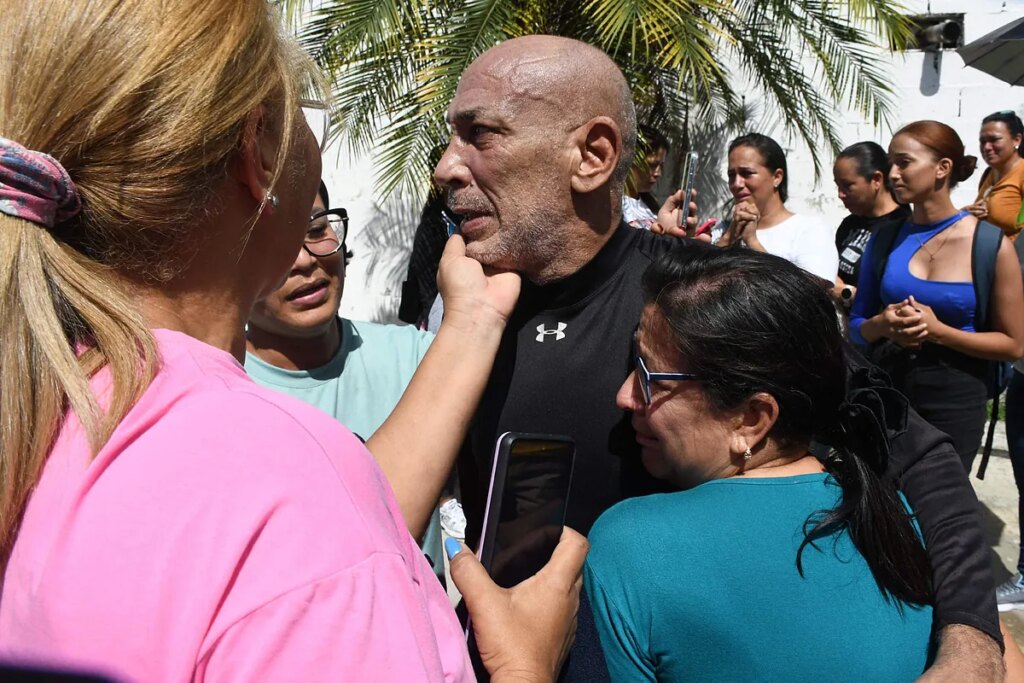 Prosigue la excarcelación en Venezuela: "Han recibido daños irreparables. Son héroes de esta dolorosa lucha", dice María Corina Machado