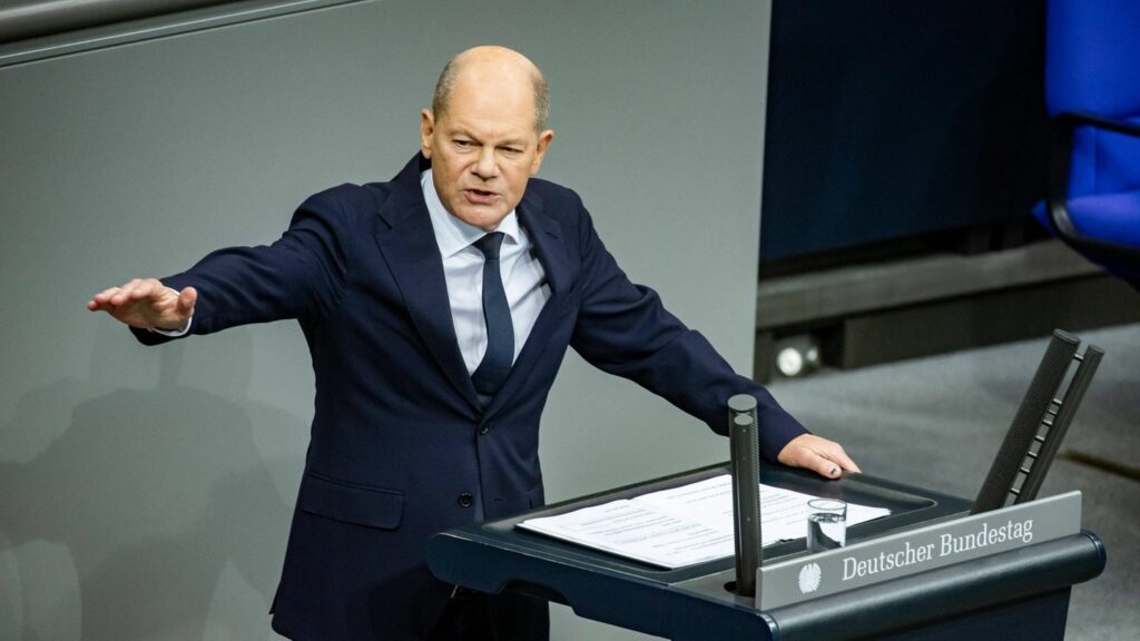 Regierungserklärung: Bis zur Neuwahl: Scholz fordert Zusammenarbeit über Parteigrenzen hinweg