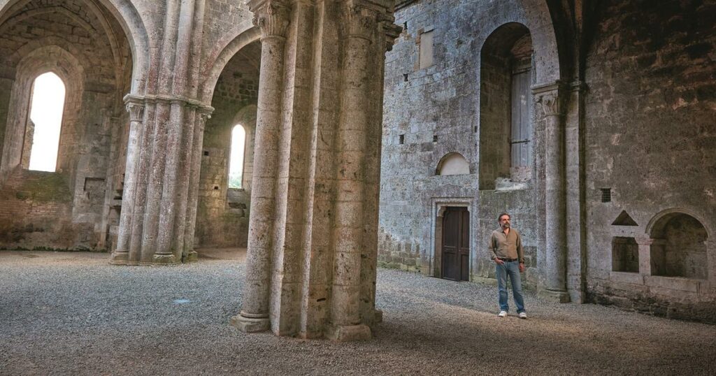 Romain Sardou sur la route des monastères: en Italie, sur les pas de saint Benoît