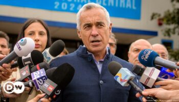 Romania set for right-wing runoff after PM eliminated