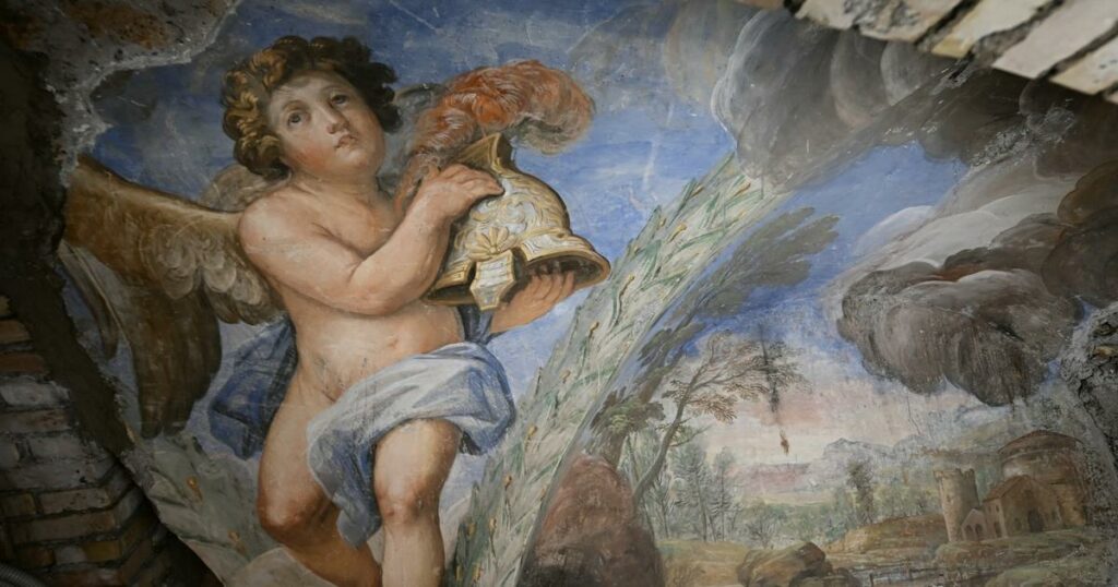 Rome : trois peintures de la Renaissance découvertes sous un plafond par un électricien