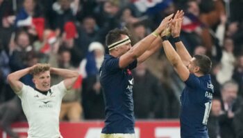 Rugby : le résumé de la victoire au bout du suspense du XV de France contre les All Blacks