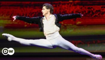 Russian ballet star gets public funeral at Mariinsky Theater