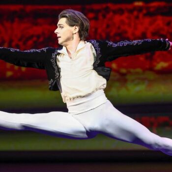 Russian ballet star gets public funeral at Mariinsky Theater