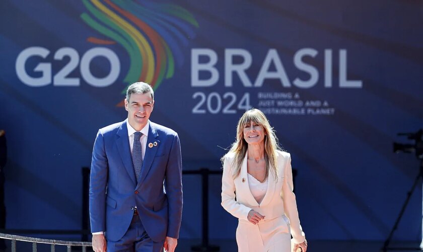 Sánchez minimiza la decisión del juez de fiscalizar las cuentas de Begoña Gómez: "Se verá que es una mujer pulcra y honesta"