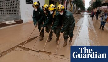 Schools closed and people evacuated as Spain faces further flood warnings