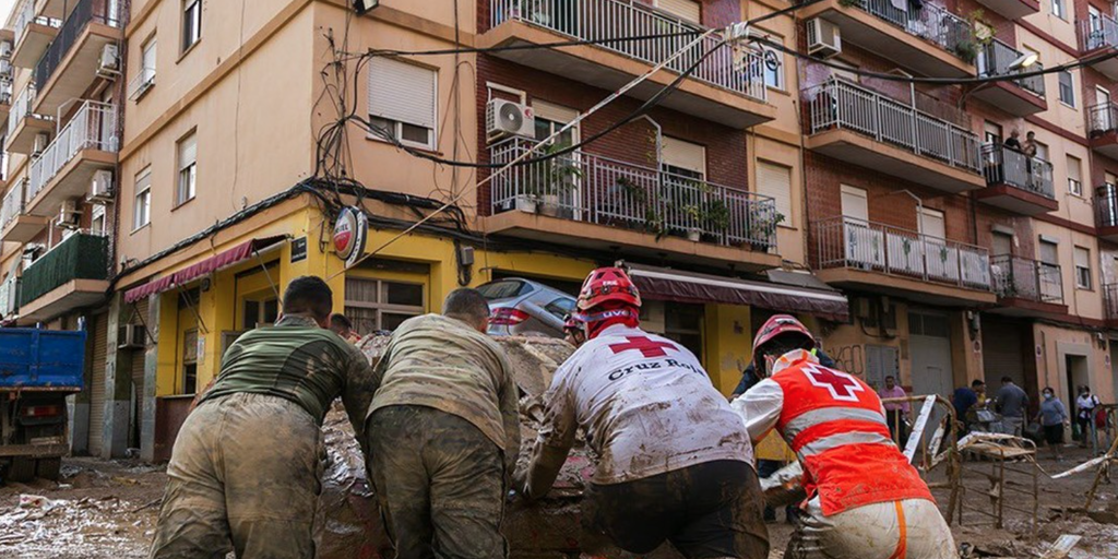 Seis profesionales canarios de atención psicosocial se suman al apoyo de los afectados por la dana