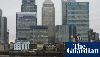 Senior UK bankers will get bonuses years earlier under plan to relax rules