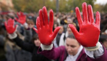 Serbie : onze personnes arrêtées à la suite d’un effondrement dans une gare