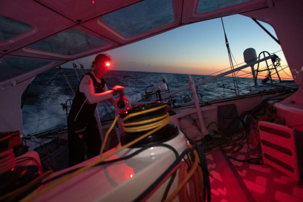 « Seule en mer. Repartir avec Isabelle Joschke sur le Vendée Globe 2024 », sur « Ouest-france.fr » : dans un podcast, la navigatrice tient son journal de bord sur les ondes