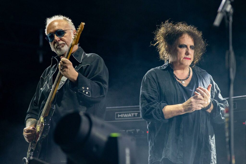 « Songs of a Lost World », la procession mélancolique et fiévreuse de The Cure