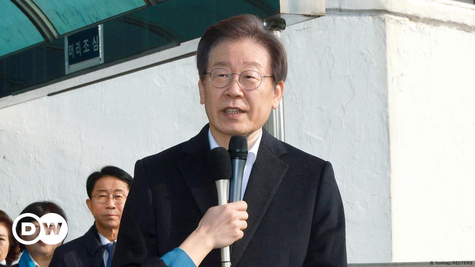 South Korea: opposition leader handed suspended jail term