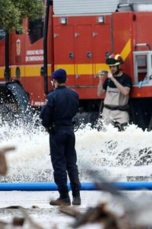 Spain rescuers search underground parking as fresh flooding hits Barcelona