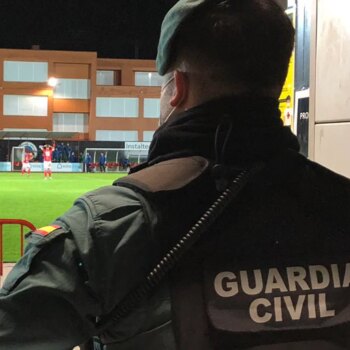 Suspendido el Calamonte - Villafranca,  de la Tercera extremeña, por la agresión de un espectador a un jugador visitante