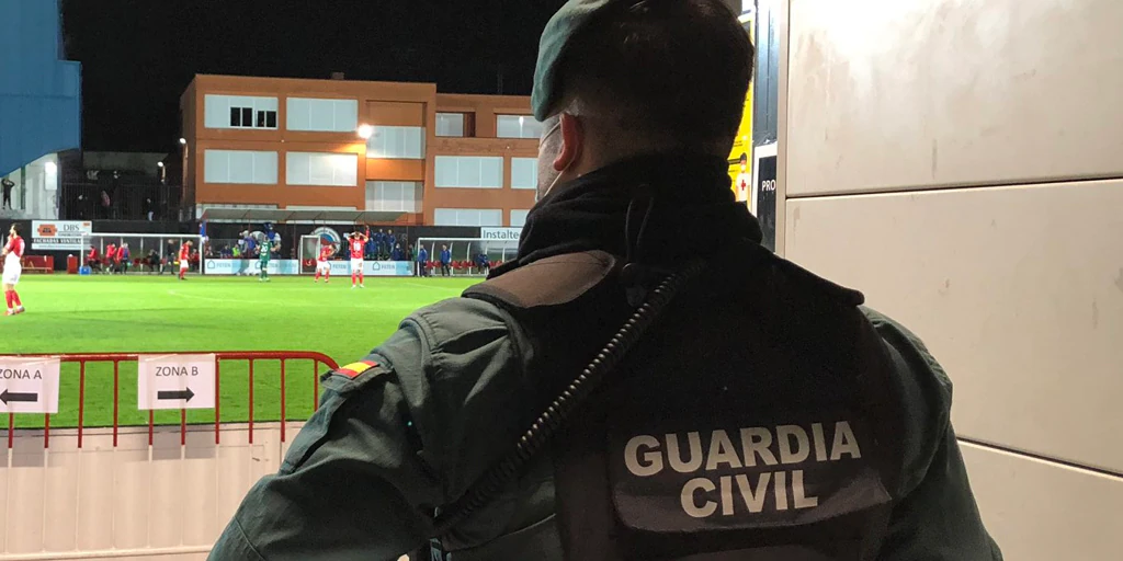 Suspendido el Calamonte - Villafranca,  de la Tercera extremeña, por la agresión de un espectador a un jugador visitante