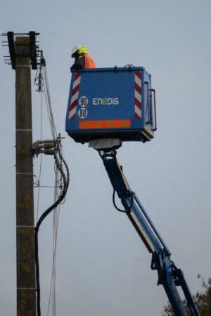 Tempête Caetano: 47.000 foyers toujours privés d'électricité en France