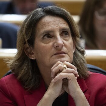 Teresa Ribera llega al examen del Parlamento Europeo con tres querellas en el Supremo por la inacción de su ministerio ante la DANA