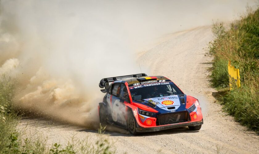 Thierry Neuville, l’éternel second du rallye tout près de décrocher le Graal