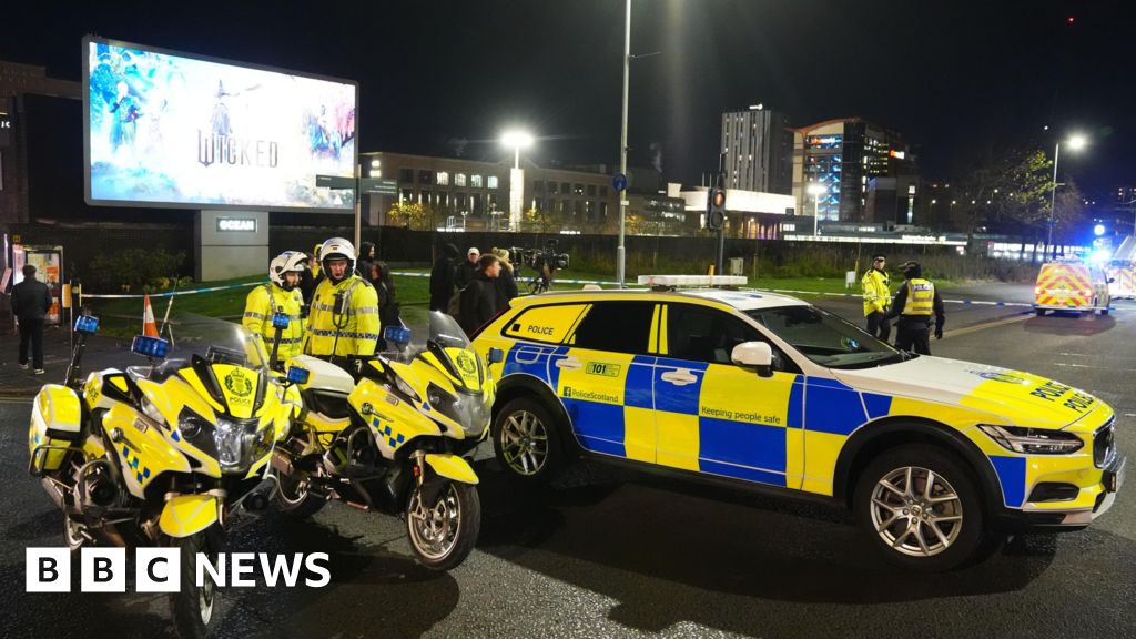 Three arrested in Glasgow bus station evacuation