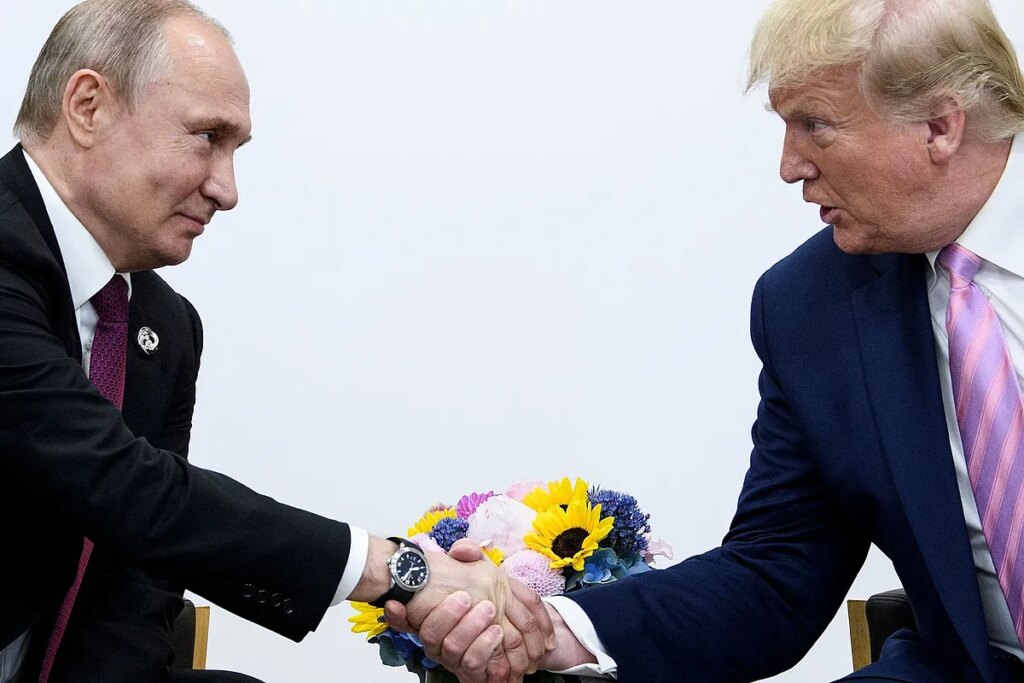 Trump habló con Putin y le aconsejó no intensificar la guerra de Ucrania