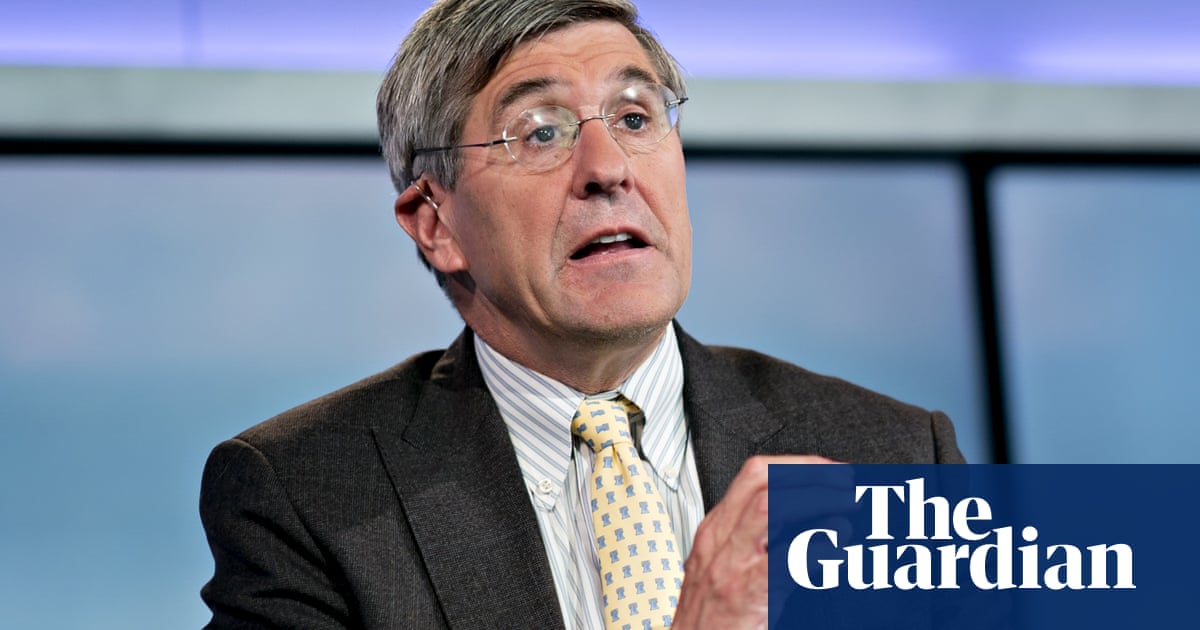 UK must pick between US economic model or EU’s ‘socialism’, says Trump adviser