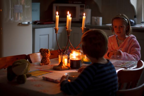 UK snow: Power cut warning for 13 cities as country braces for 15-hour storm