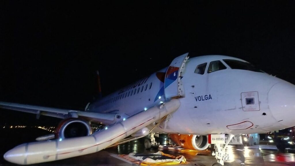 Un avion russe évacué à l’atterrissage en Turquie après un incendie dans son moteur