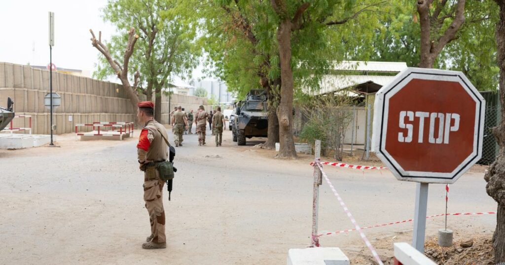 «Un coup de sang du gouvernement»: les soldats français mis à la porte par le Tchad et le Sénégal