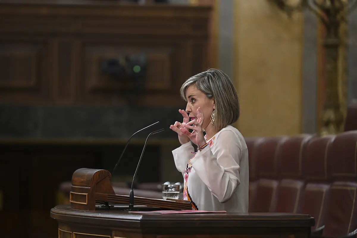 Una diputada próxima a Yolanda Díaz gana enteros para sustituir a Errejón en el puzle de Sumar: Verónica Martínez Barbero