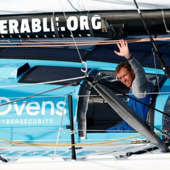 Vendée Globe 2024 : la Team VULNERABLE, une « écurie de formule 1 » en première ligne