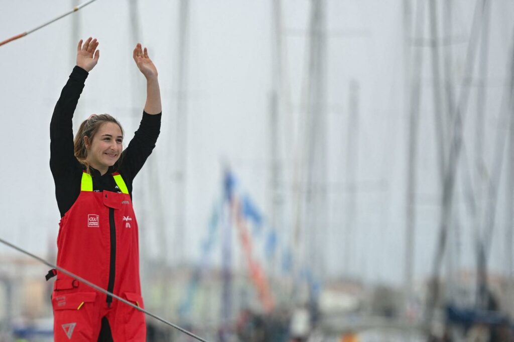 Vendée Globe 2024 : pas un sou en poche mais jamais à court d’idées, Violette Dorange, la « Petite Poucette » de la 10e édition