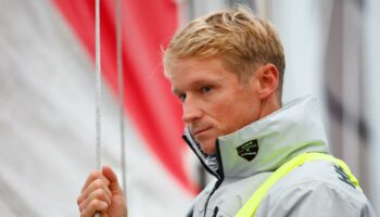 Vendée Globe 2024 : premier des quarante skippers à jeter l’éponge, Maxime Sorel se remobilise