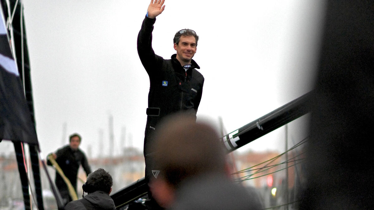 Vendée Globe 2024 : un peloton de 11 mené par Dalin à Madère… Le classement de la course le 13 novembre au soir