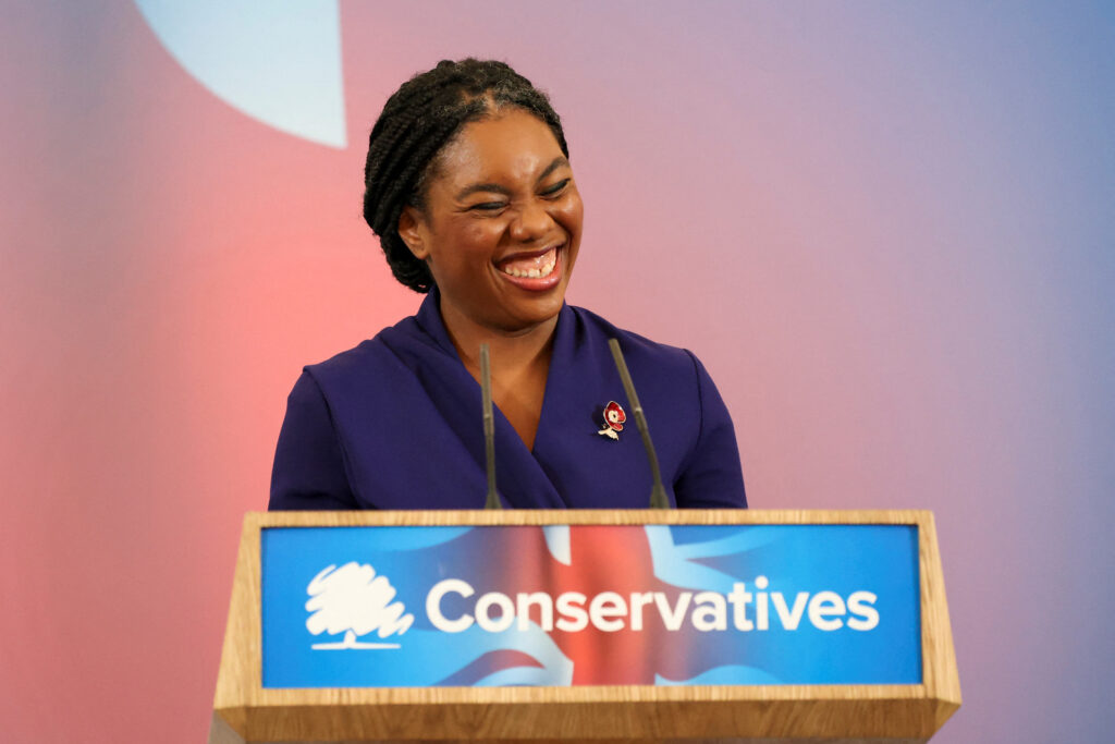 Virage à droite: Kemi Badenoch nouvelle cheffe des Tories