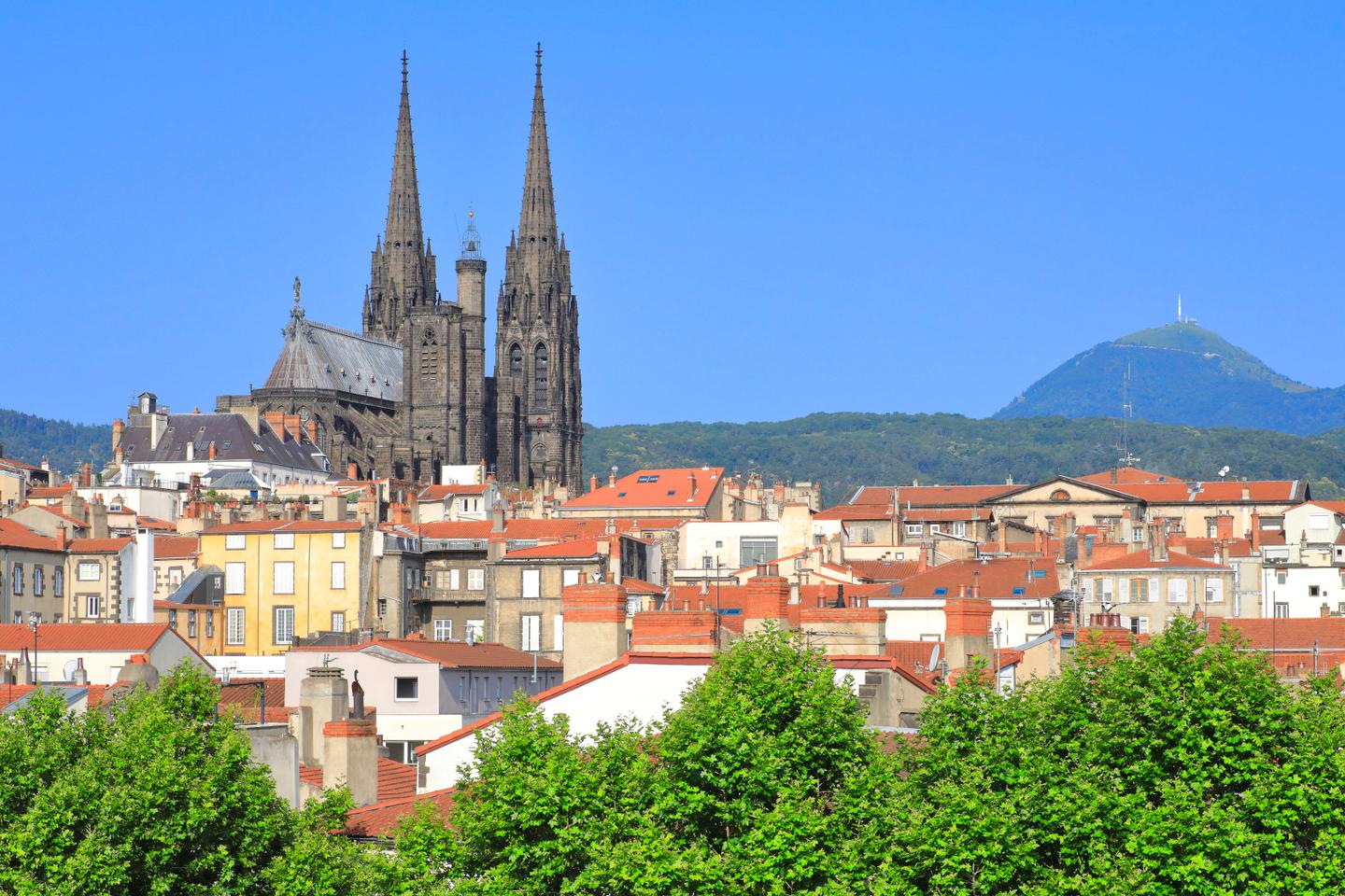 Visiter Clermont-Ferrand un week-end de 2 jours : que faire ? où manger ?